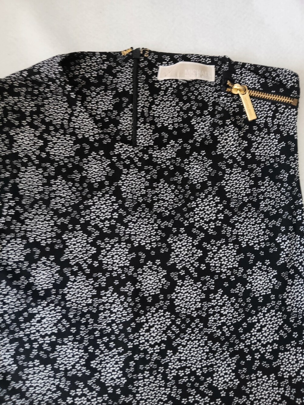Black and White Printed Jumper with Gold Zip Detail
